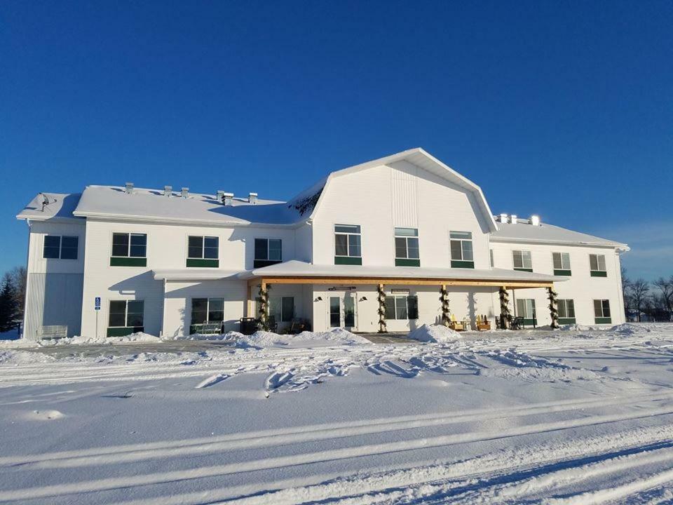 Lakes Inn at Dunvilla Buitenkant foto